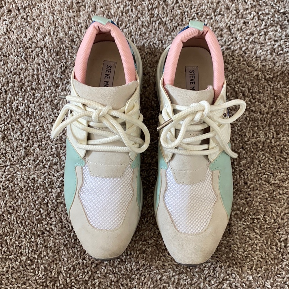 Steve Madden Cliff Sneakers